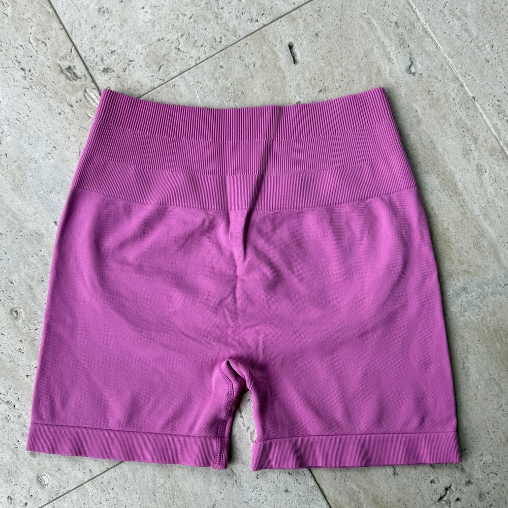 Pcheebum~ Pink Butt Scrunch Biker Shorts